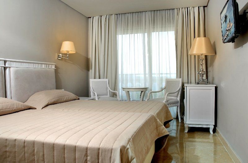 Mayor Mon Repos Palace - Adults Only Hotel Corfu (city)